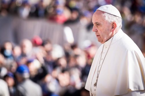 Rome, Italy, 5 april 2017.“Mafiosi think they can defeat evil with evil, so they seek revenge and do the things we all know about, but they do not know what humility, mercy and gentleness are. This is because Mafiosi do not have hope. Think about this!”. Pope Francis made these off-the-cuff remarks in front of a crowd of over 15,000 faithful present in St Peter’s Square today.