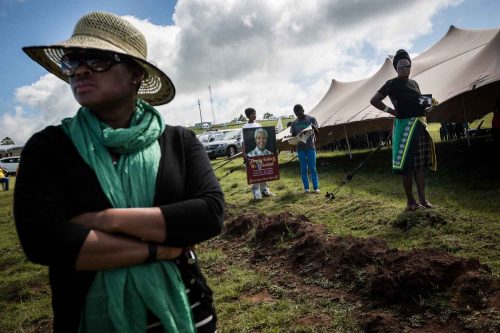 Mourning Mandela 2013
